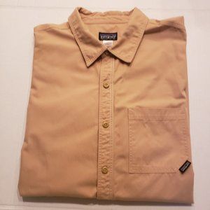 Patagonia Organic Cotton Men's Short Sleeve Button Up Gusseted Shirt